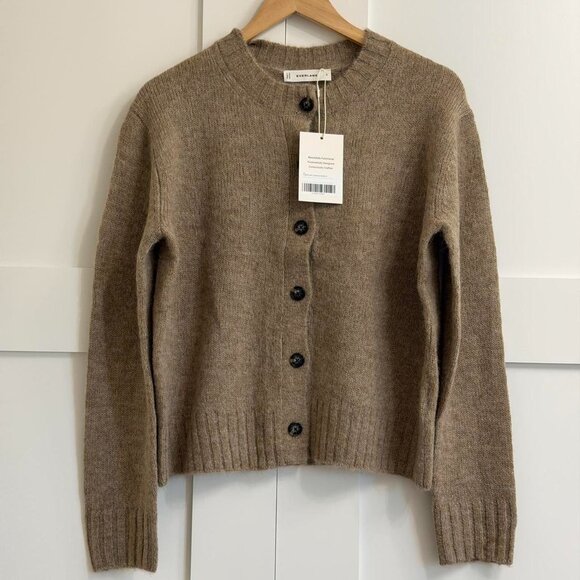 Everlane The Crew Cardigan in Alpaca in Dark Heathered Camel, Size Small - Picture 6 of 9